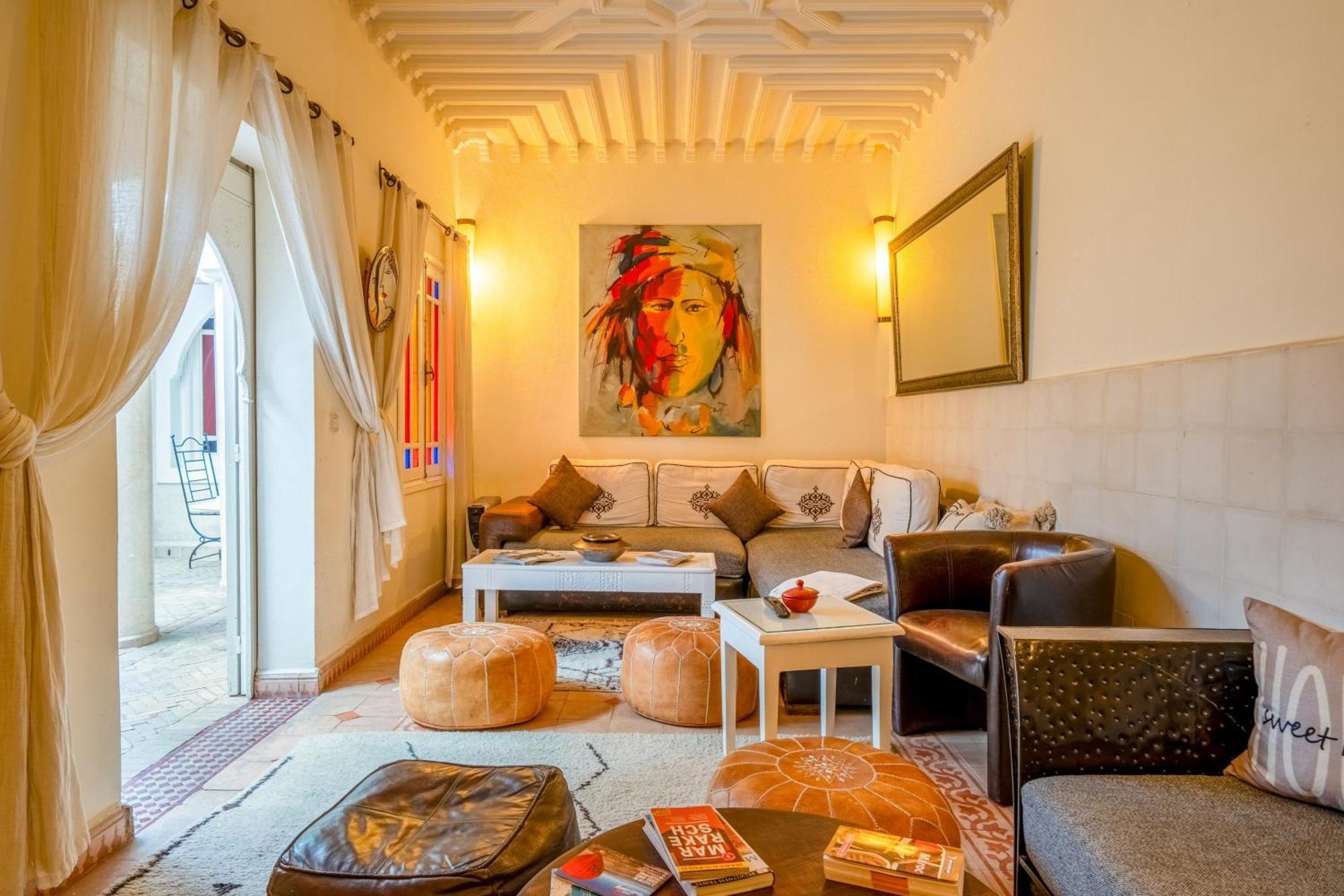 Riad Awinati Location Privatisee ,Piscine Chauffee , Beau Rooftop Marrakesh Exterior photo