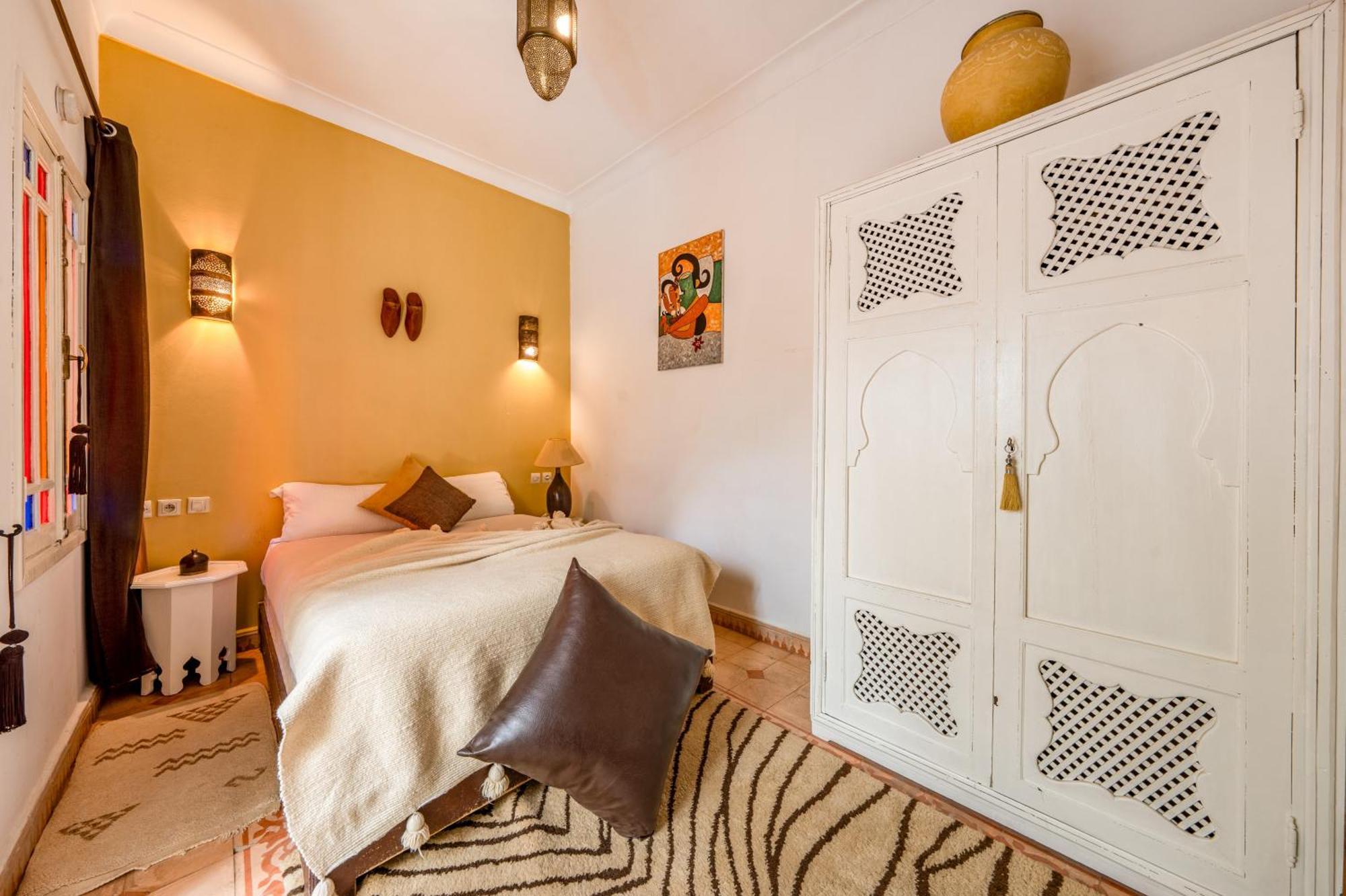 Riad Awinati Location Privatisee ,Piscine Chauffee , Beau Rooftop Marrakesh Exterior photo